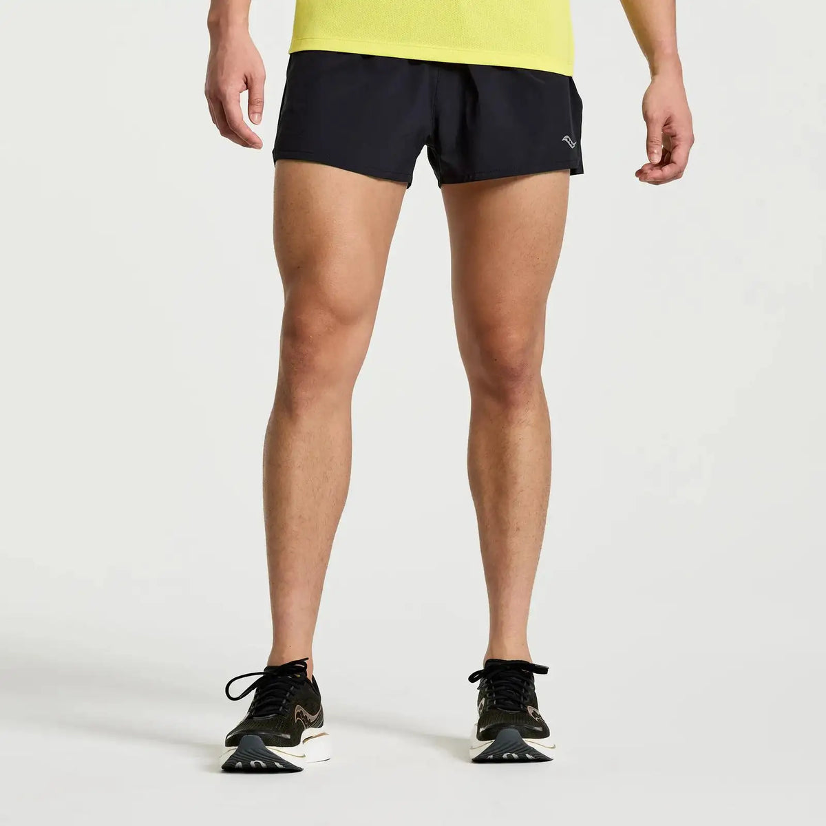 Men's Outpace 2.5" Split Short